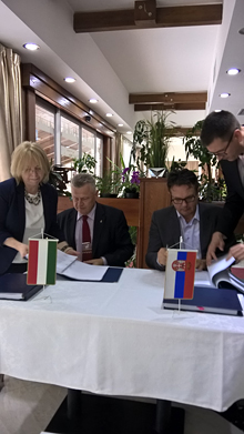 XLII zasedanje srpsko - mađarske komisije za vodoprivredu je održano na Zlatiboru od 08. do 10. aprila 2019. godine XLII zasedanje srpsko - mađarske komisije za vodoprivredu je održano na zlatiboru od 08. do 10. aprila 2019. godine